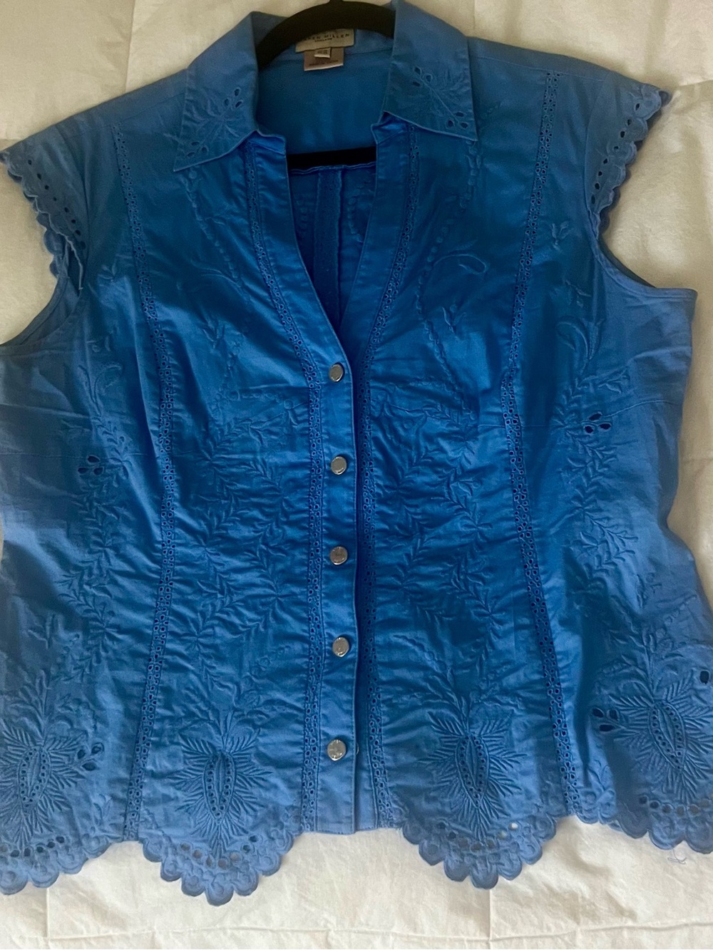 Karen Millen Bright Blue Eyelet Button-Front Blouse